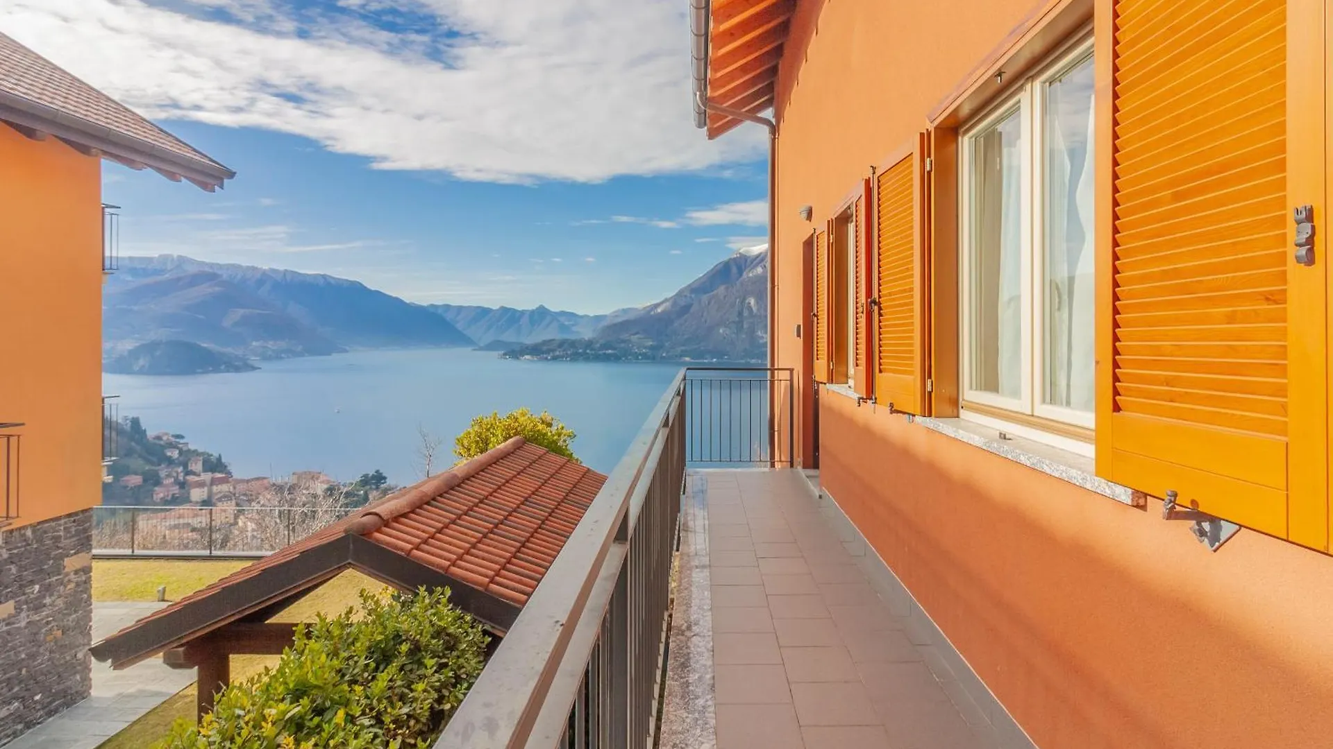Apartment Panorama Del Lago Perledo Italy